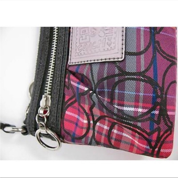 COACH POPPY WRISTLET EVENING PURSE FUCHSIA PINK TARTAN PLAID C LOGO SPARKLE BAG - Picture 4 of 12